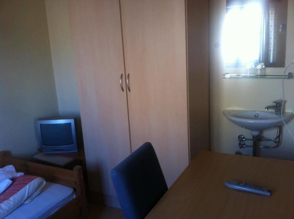 Travel Inn Рейкьявик Экстерьер фото